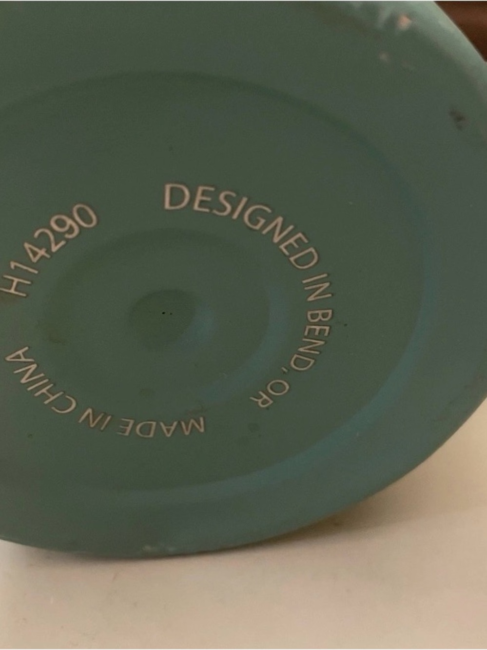 Hydro Flask Teal Bottle with Light Pink Base and Black Lid - Picture 4 of 7
